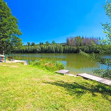 Rekreacni Zarizeni Trnavka 酒店 Bítov